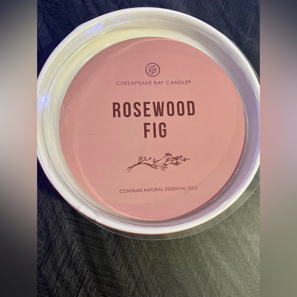 New Chesapeake Bay candle rosewood fig